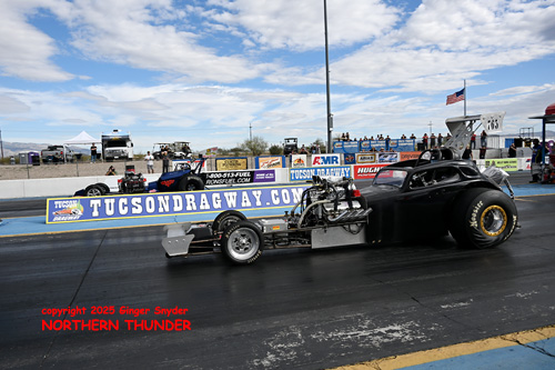 John Brewer - 'Gatekeeper' (near lane) vs 
Reed Taylor - 'Krazy T' (far lane)